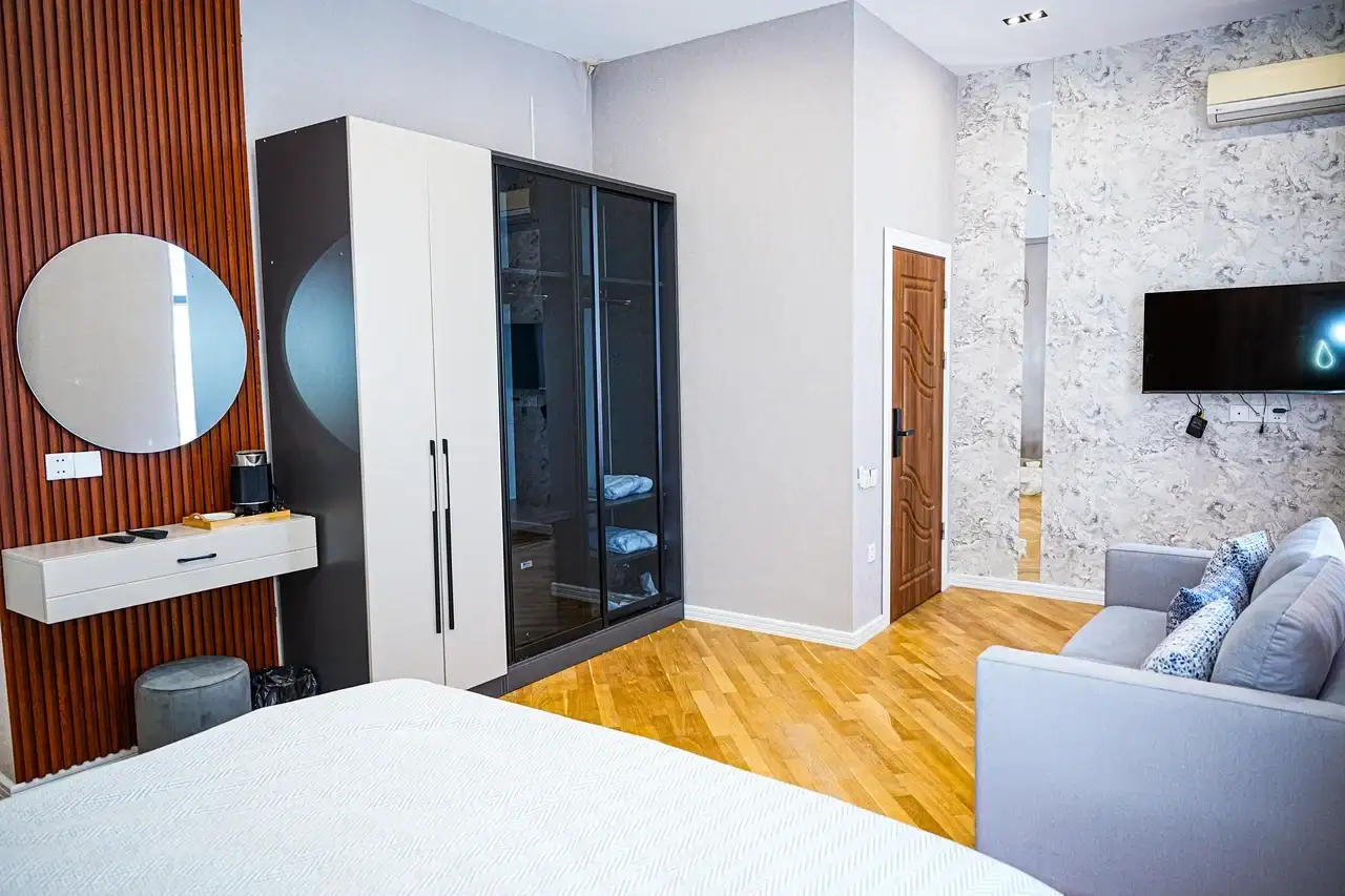 Skyline Comfort Room