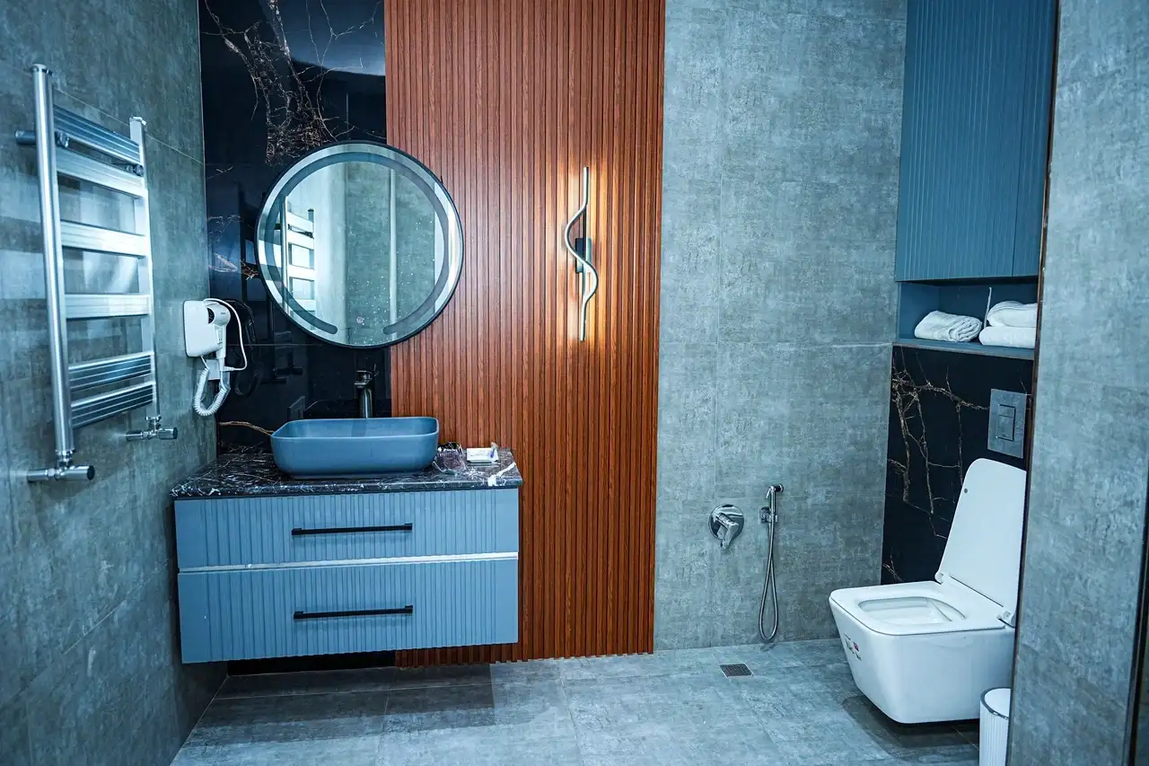Skyline Comfort Room